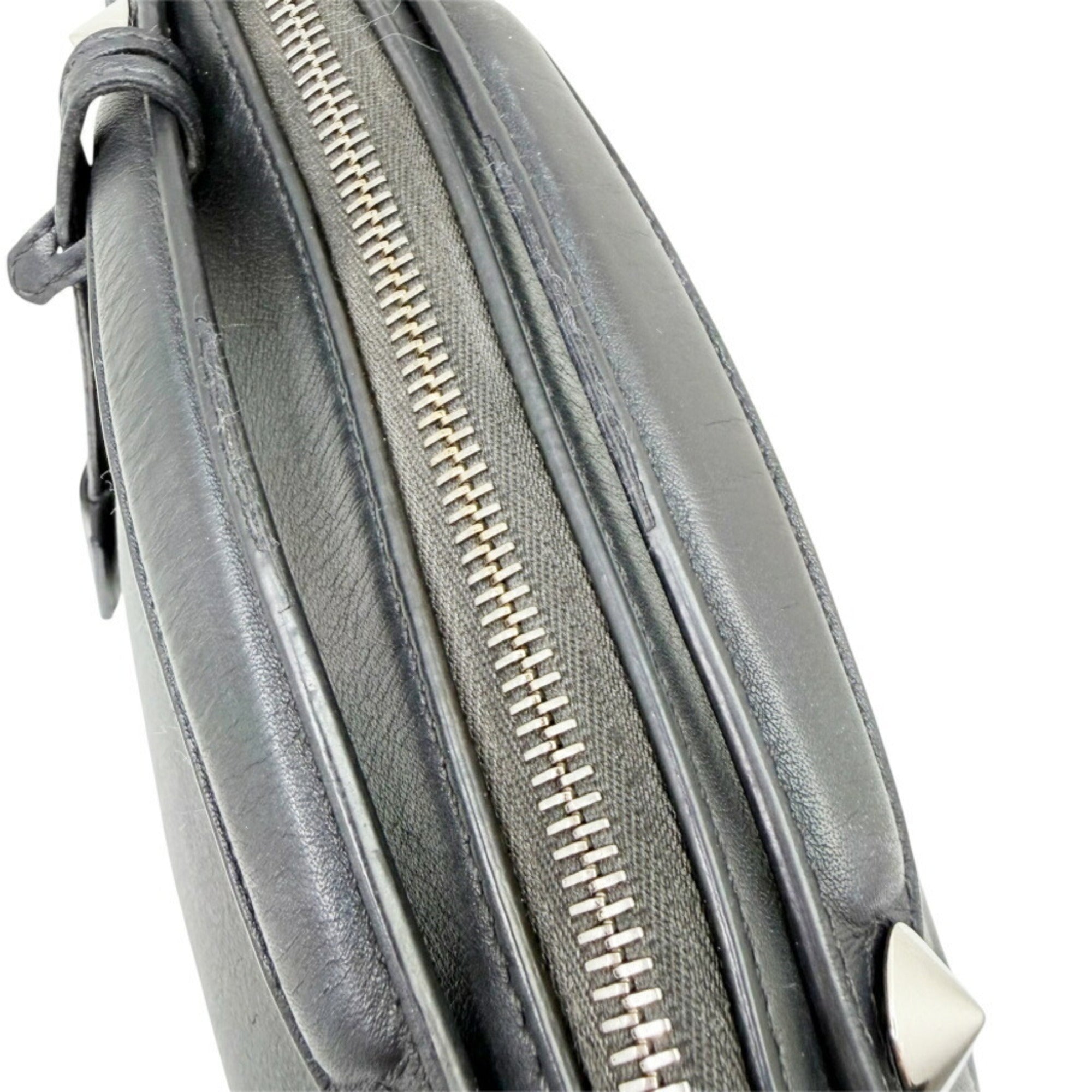 Fendi By The Way Black Leather Shoulder Bag (Pre-Owned)