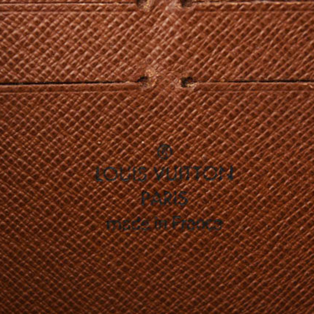 Louis Vuitton Monogram Monogram Wallet (Bi-Fold) (Pre-Owned)