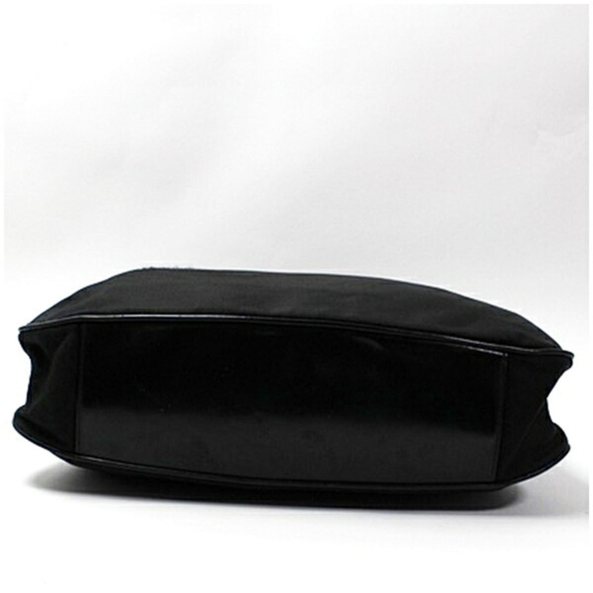 Gucci Black Dark Brown Nylon Handbag Shoulder Bag (Pre-Owned)
