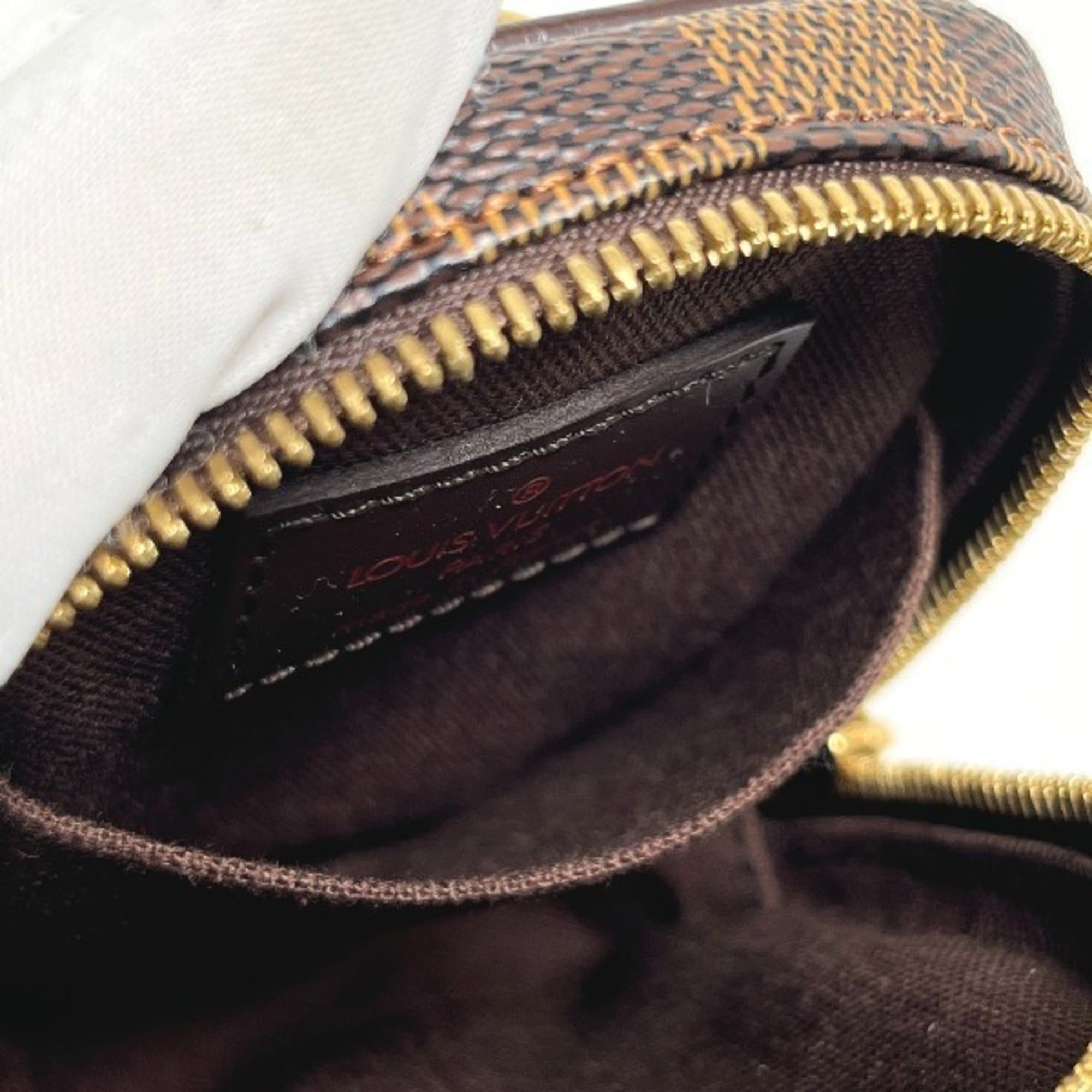 Louis Vuitton Brown Damier Canvas Pouch (Pre-Owned)