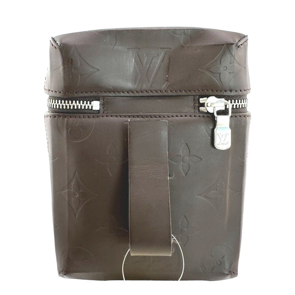 Louis Vuitton Brown Leather Pouch (Pre-Owned)