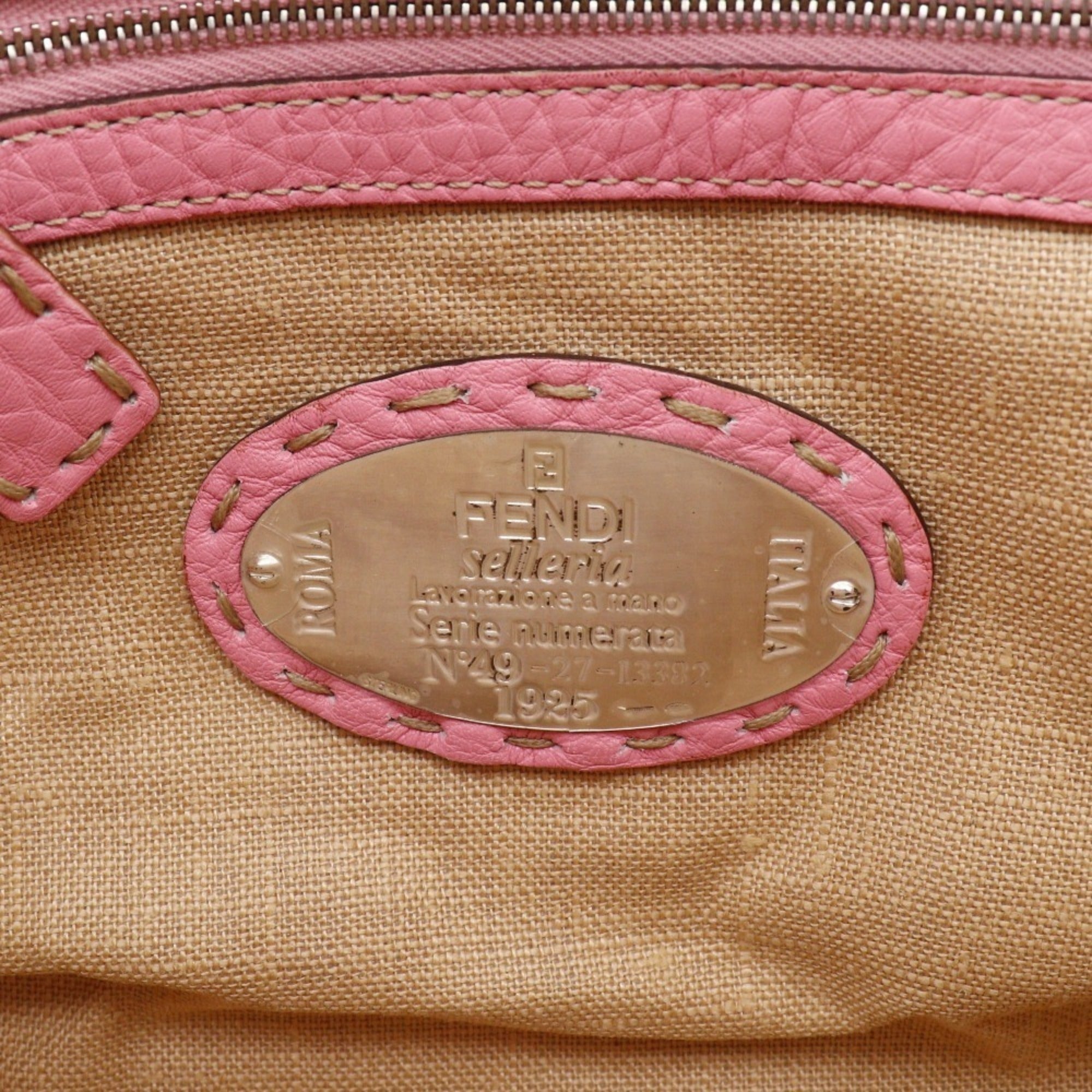 Fendi Selleria Pink Leather Handbag (Pre-Owned)