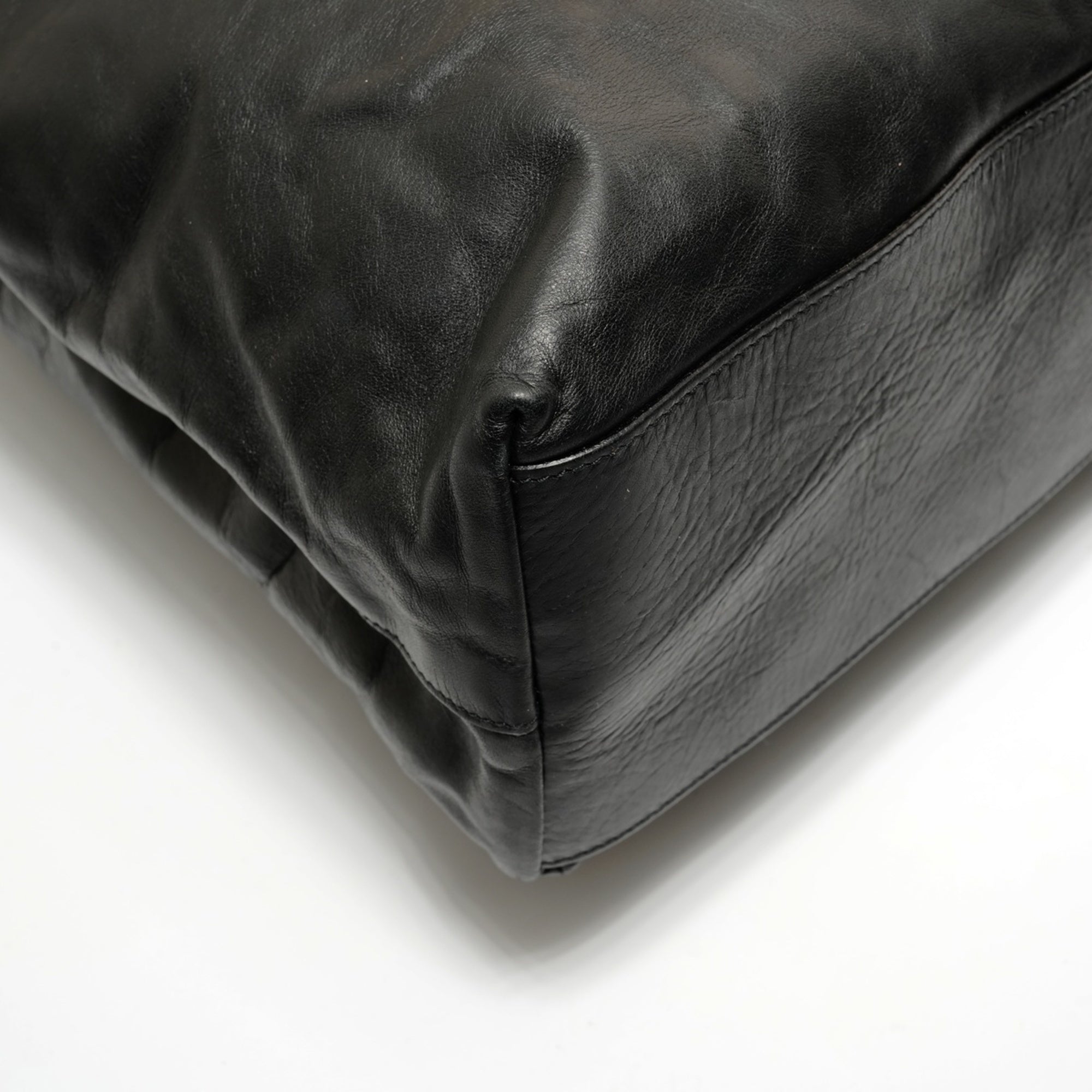 Prada Black Leather Tote Bag (Pre-Owned)