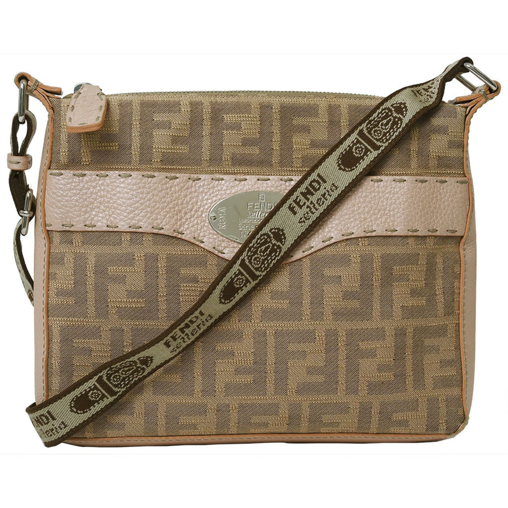 Fendi Selleria Pink Canvas Shoulder Bag (Pre-Owned)