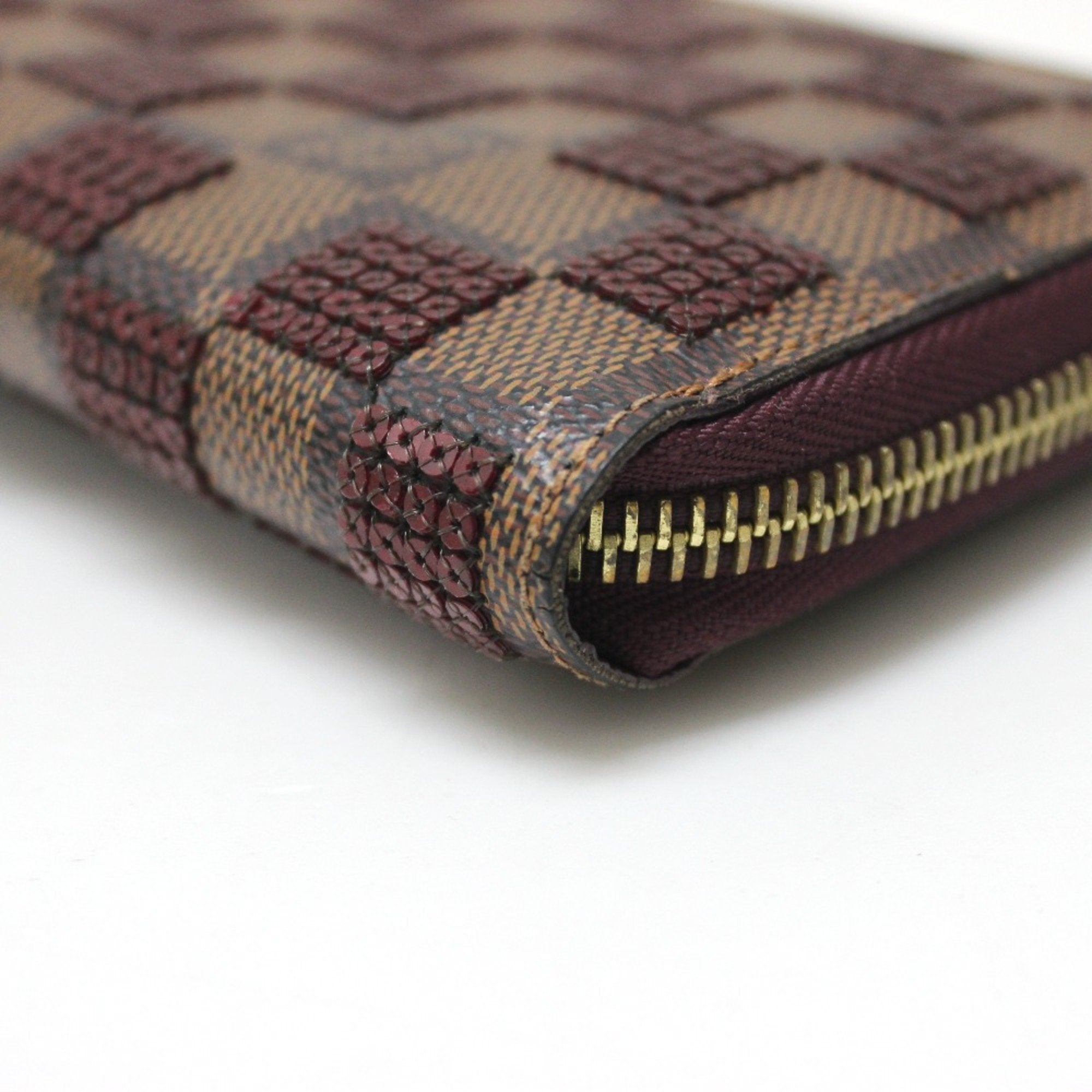 Louis Vuitton Brown Other Long Wallet (Bi-Fold) (Pre-Owned)