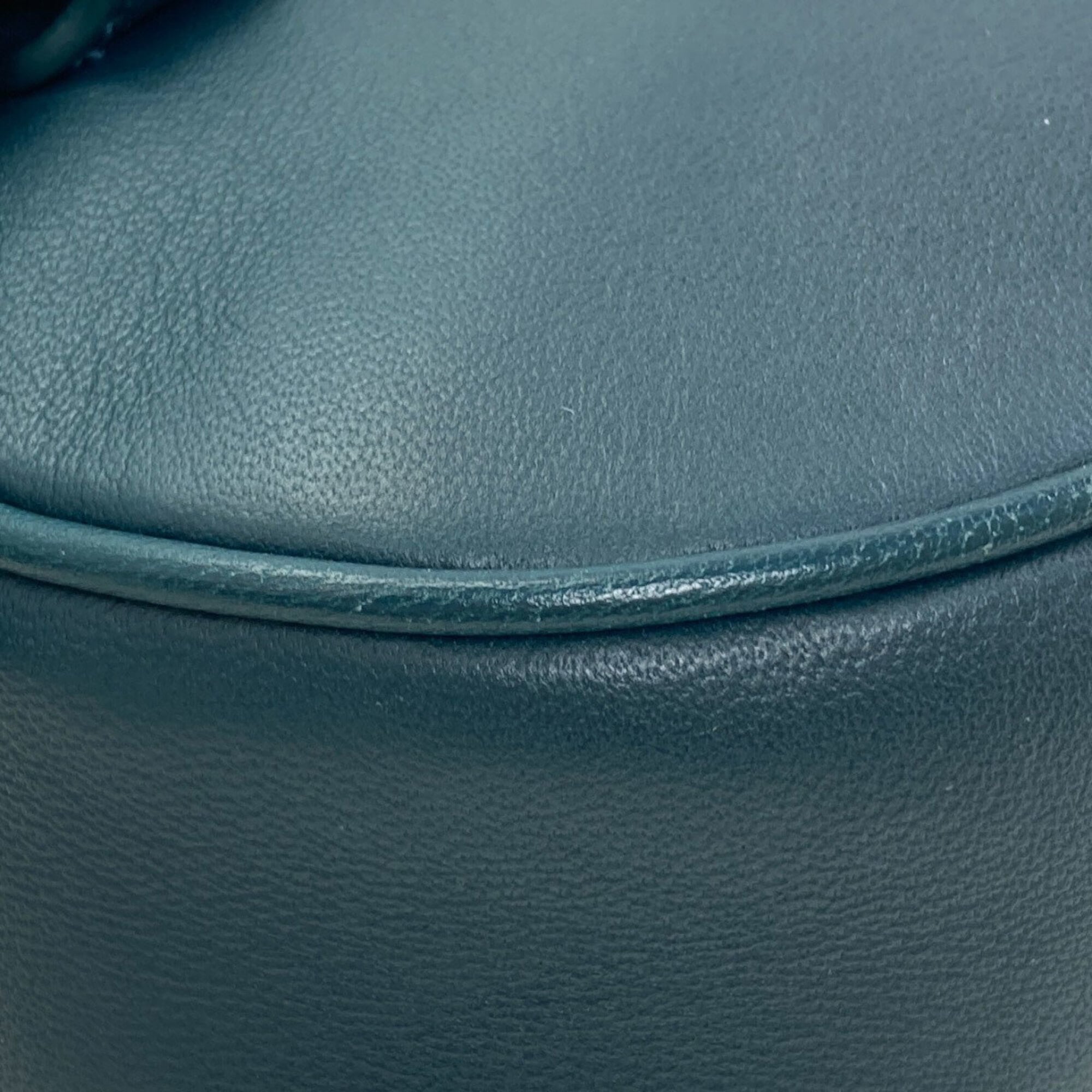 Bottega Veneta Intrecciato Green Leather Fanny Pack (Pre-Owned)