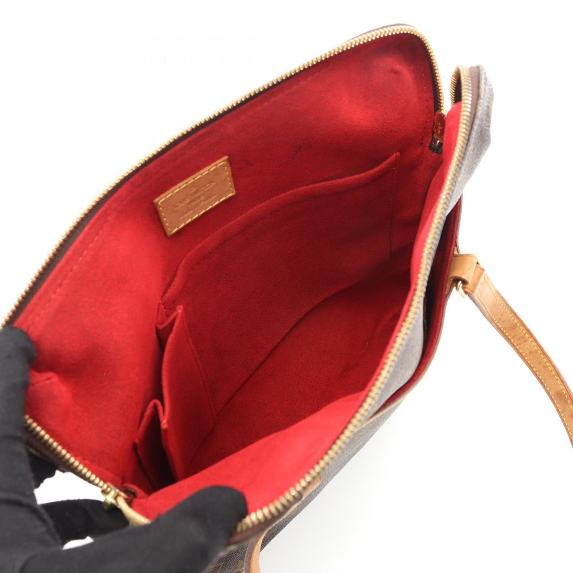 Louis Vuitton Brown Monogram Monogram Shoulder Bag (Pre-Owned)
