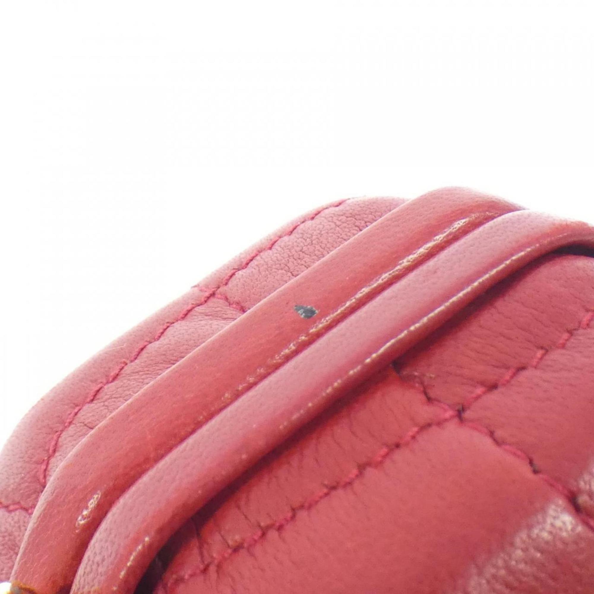 Chanel Red Color Leather Shoulder Bag (Pre-Owned)