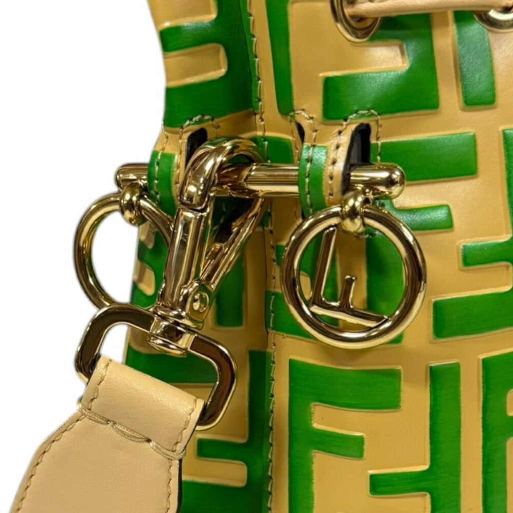 Fendi Beige Green Leather Shoulder Bag (Pre-Owned)