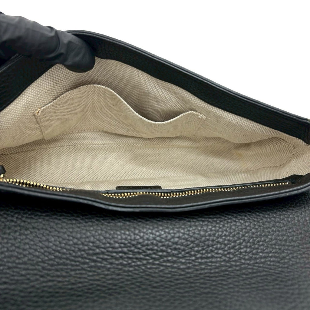 Gucci Black Leather Pochette Shoulder Bag (Pre-Owned)
