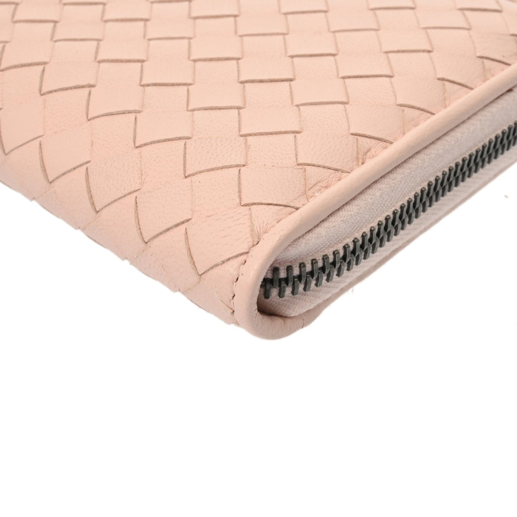 Bottega Veneta Baby Pink Leather Long Wallet (Bi-Fold) (Pre-Owned)