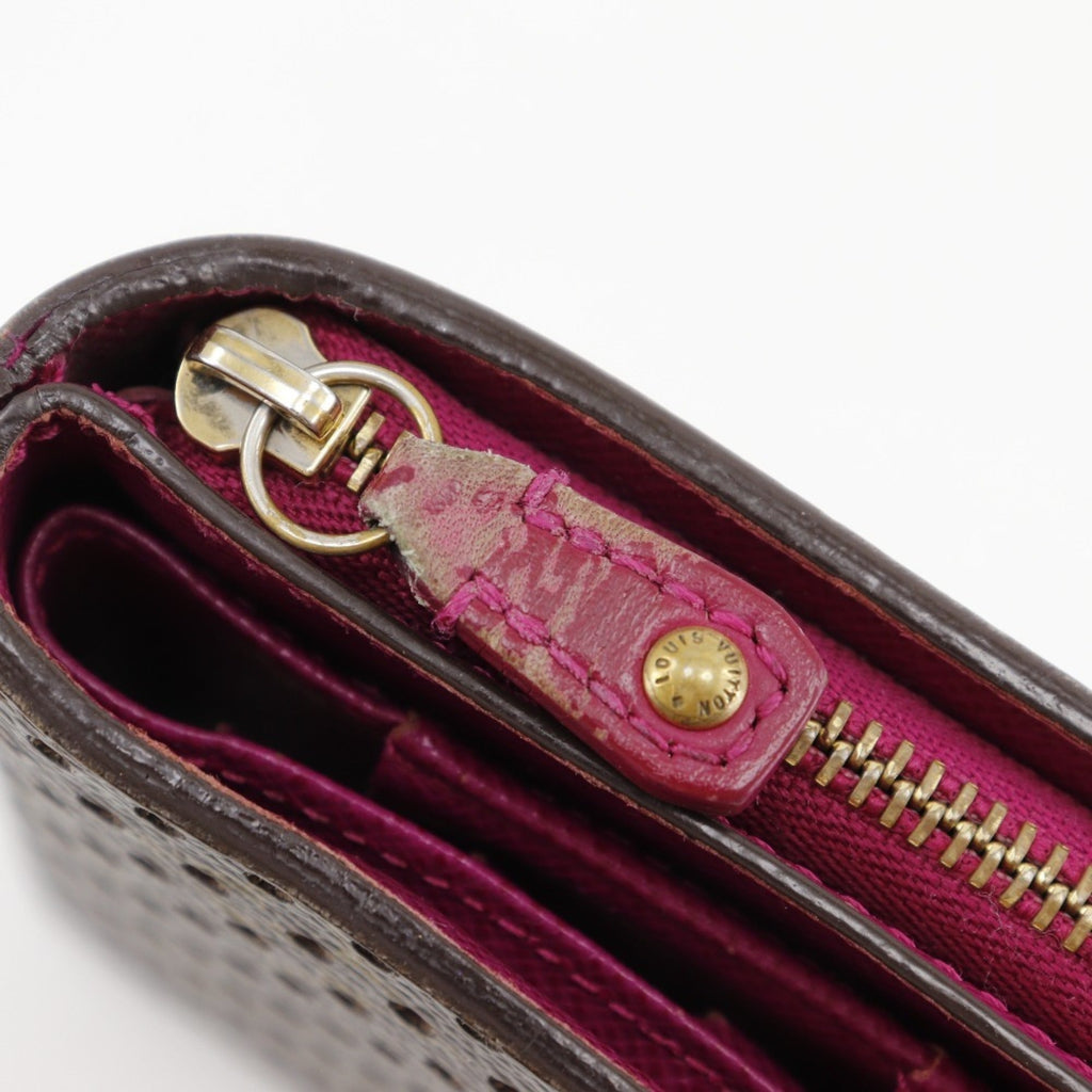Louis Vuitton Brown Fuchsia Monogram Pink Monogram Wallet (Bi-Fold) (Pre-Owned)