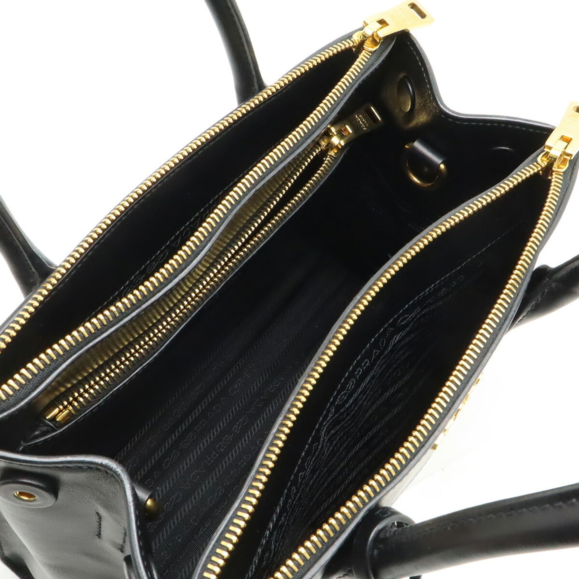 Prada Saffiano Black Nero Leather Handbag Shoulder Bag (Pre-Owned)