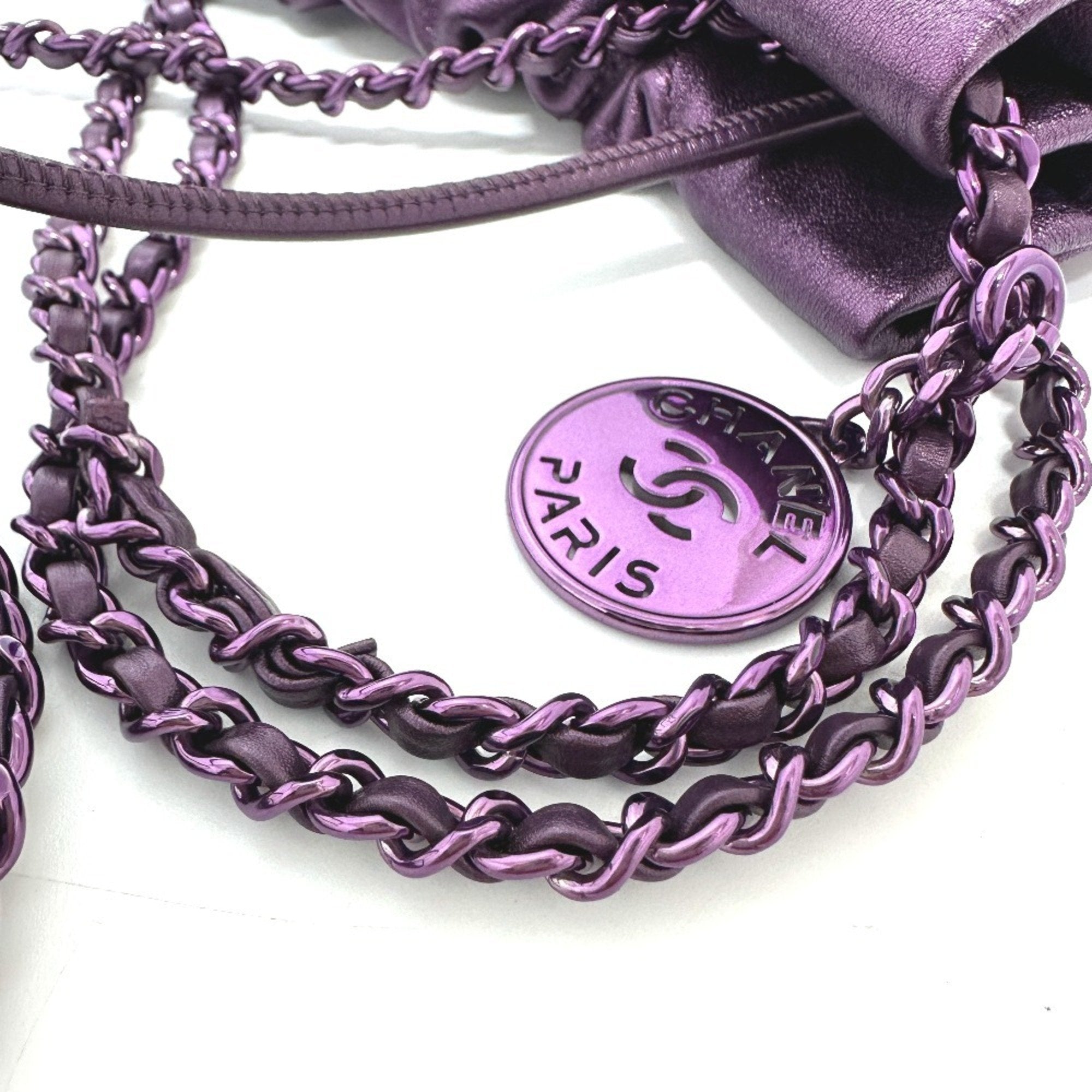 Chanel Purple Leather Shoulder Bag (Pre-Owned)