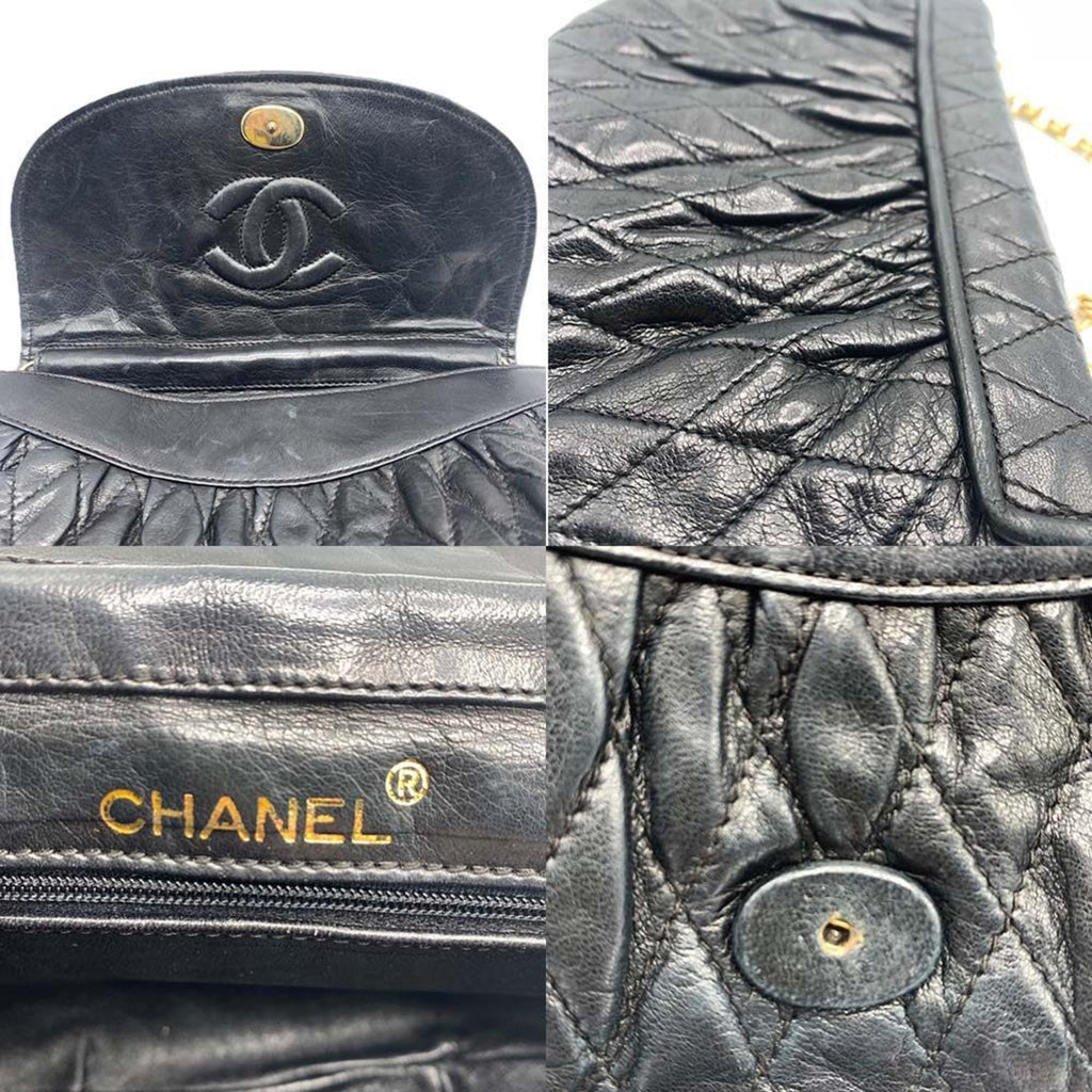 Chanel Leather Shoulder Bag (Pre-Owned)
