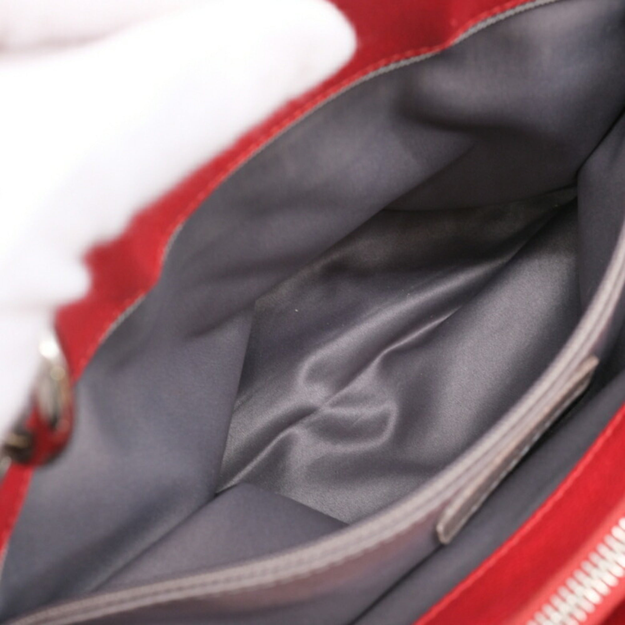 Chanel Red Color Caviar Leather Tote Bag (Pre-Owned)