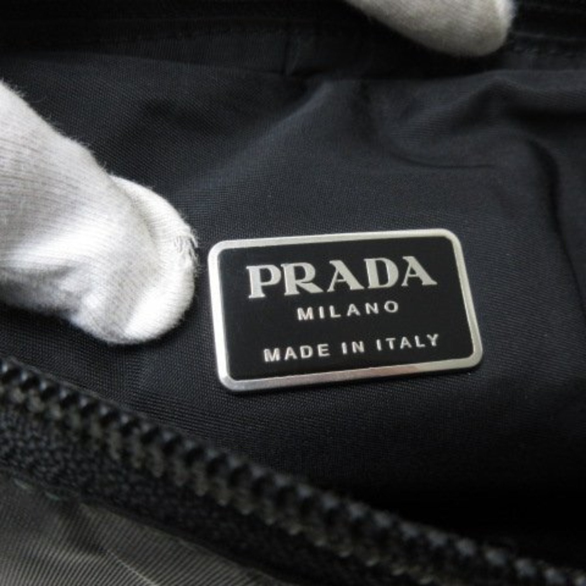 Prada Black Nylon Leather Shoulder Bag (Pre-Owned)