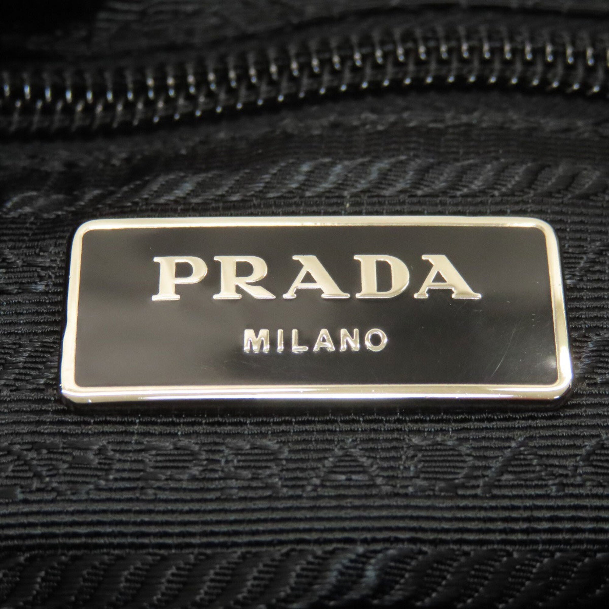 Prada Beige Navy Red Color Canvas Shoulder Bag (Pre-Owned)