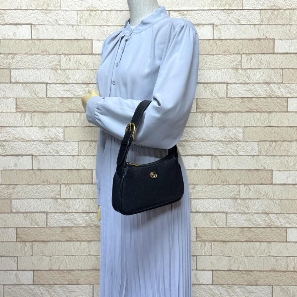 Gucci Black Leather Handbag (Pre-Owned)