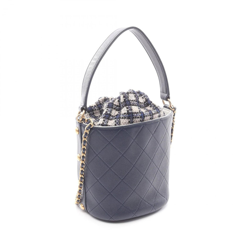 Chanel Multi-Color Navy Leather Fabric Shoulder Bag (Pre-Owned)