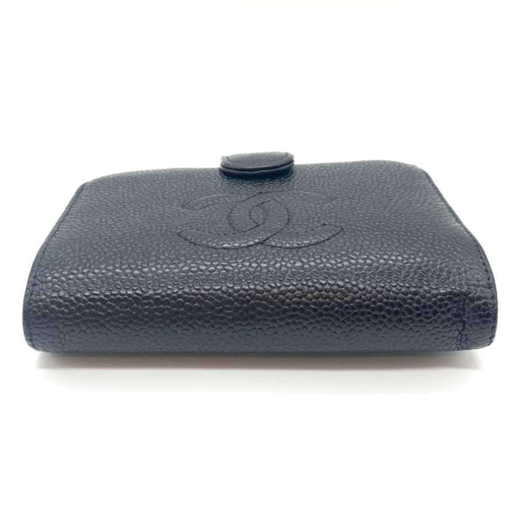 Chanel Black Grained Calfskin Wallet (Bi-Fold) (Pre-Owned)