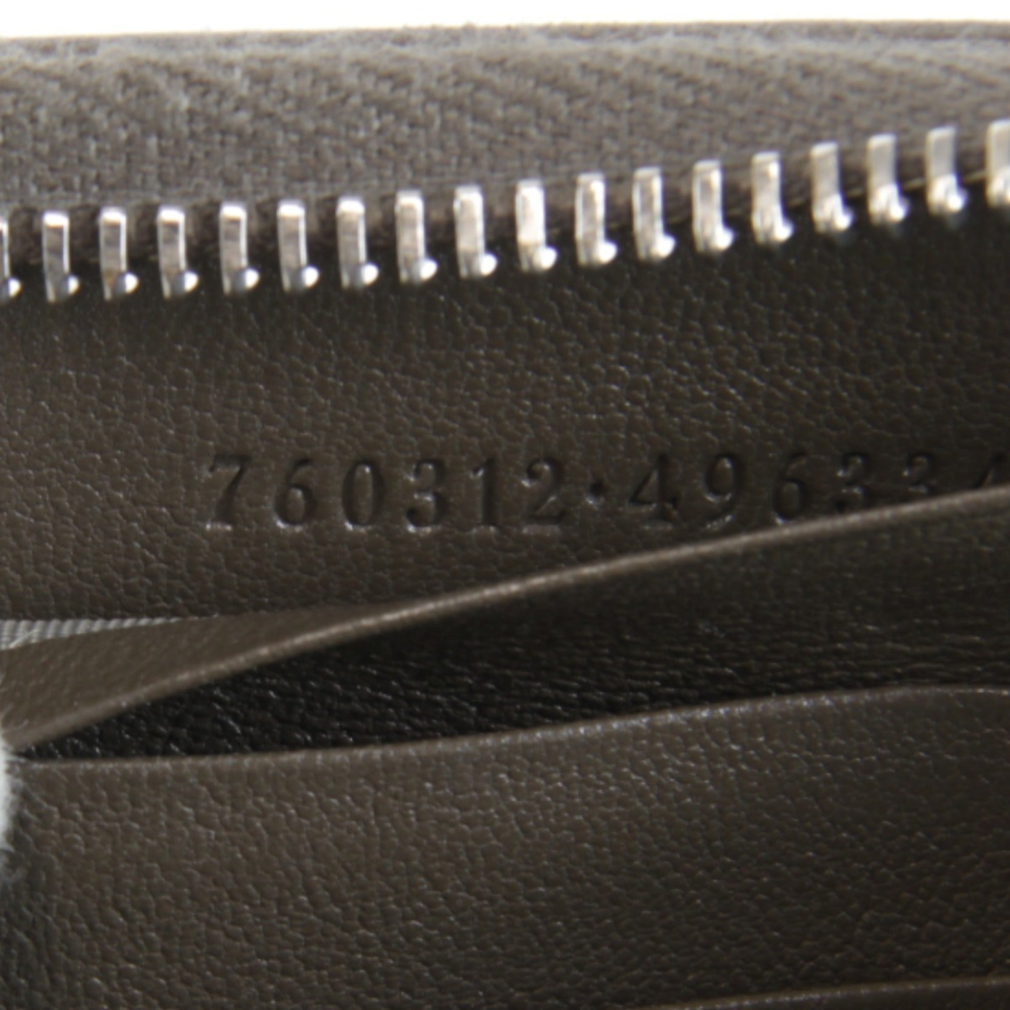 Gucci Brown Leather Long Wallet (Bi-Fold) (Pre-Owned)