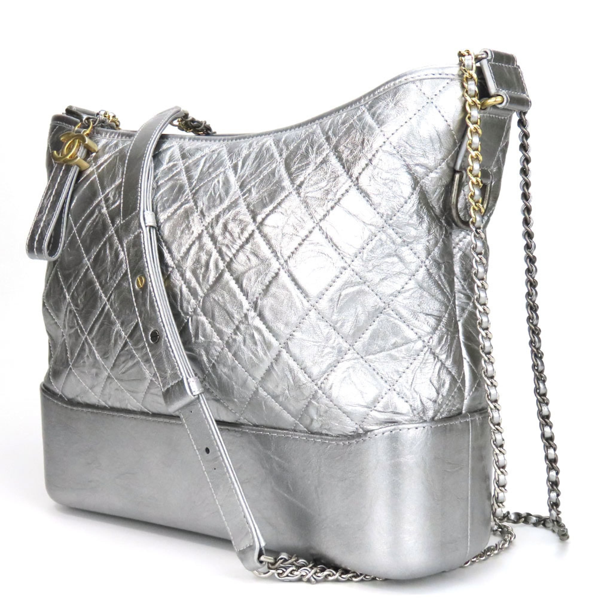 Chanel Metallic Silver Leather Shoulder Bag (Pre-Owned)