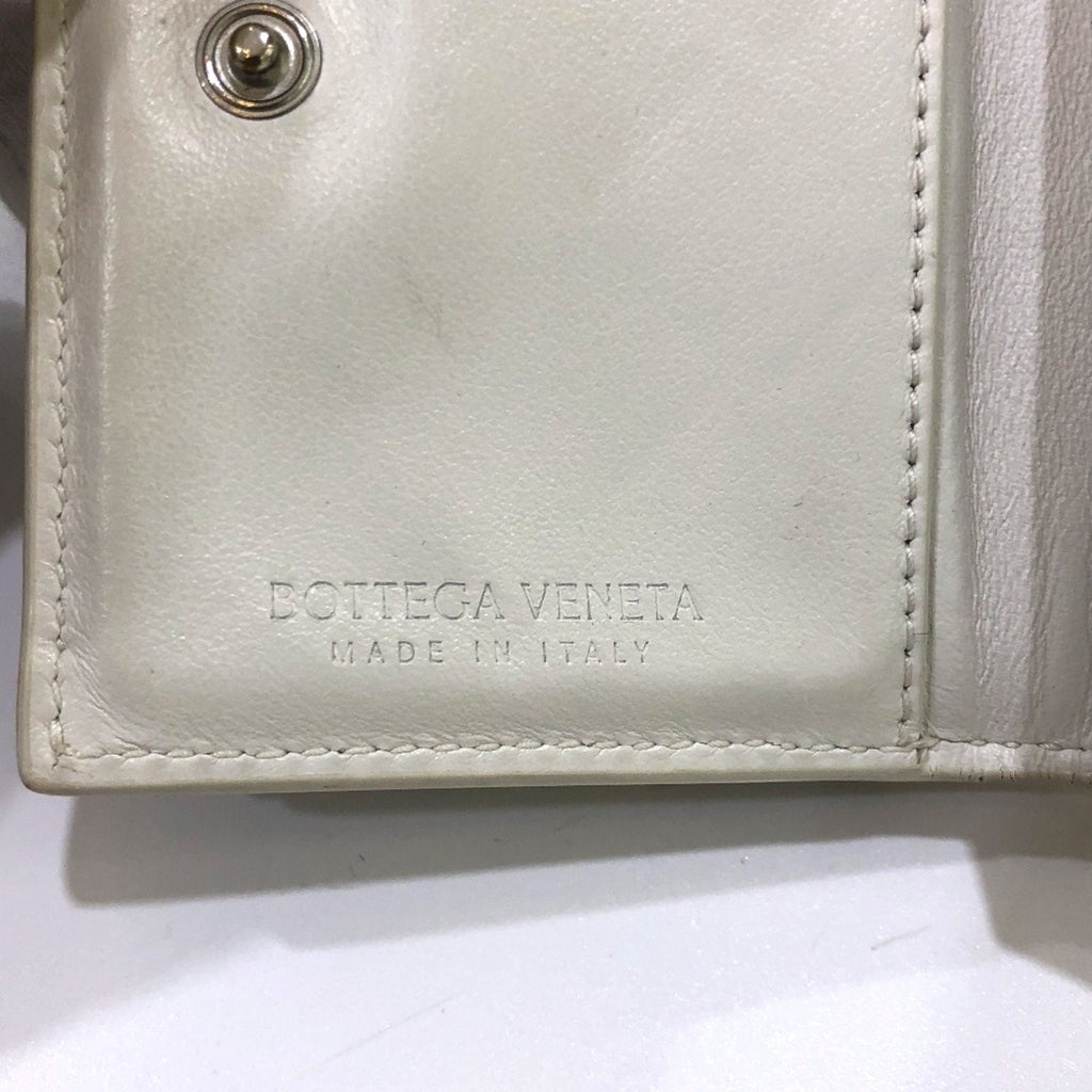 Bottega Veneta White Leather Wallet (Tri-Fold) (Pre-Owned)