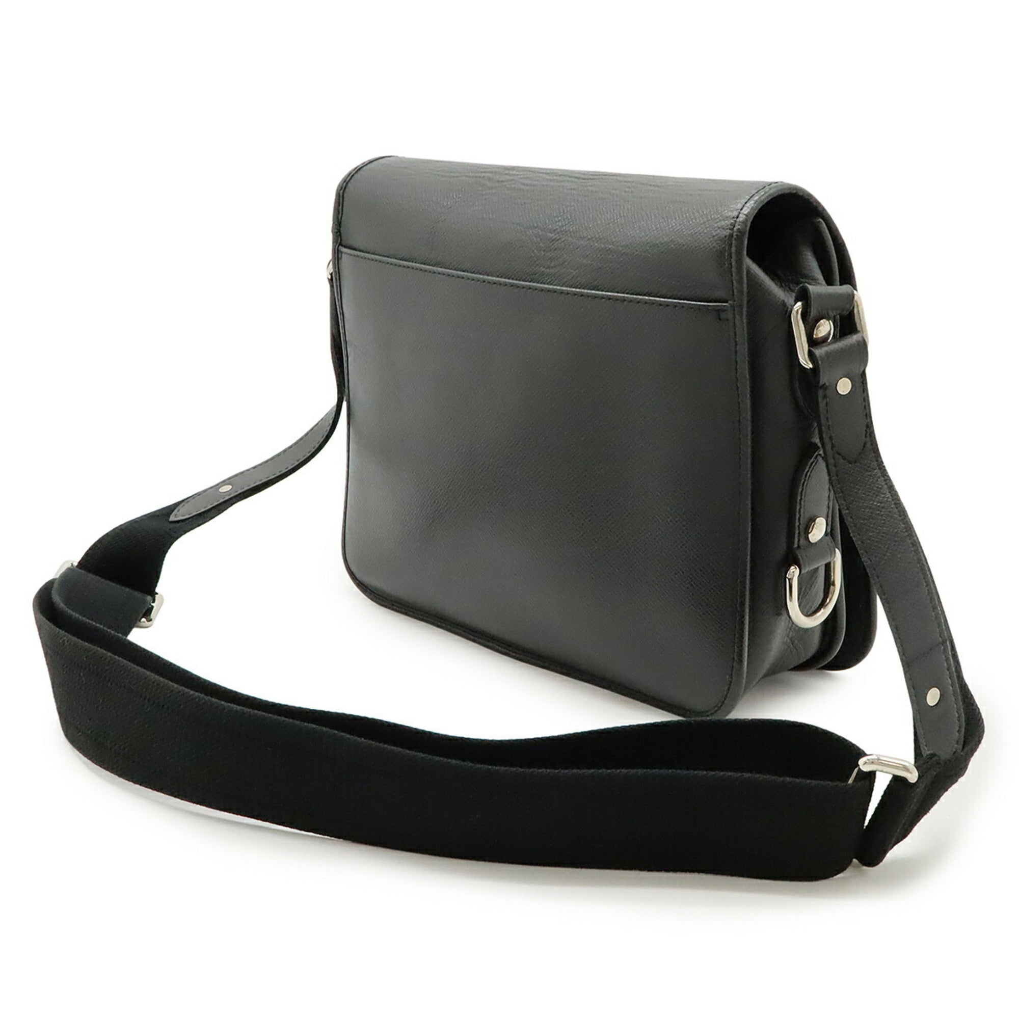 Louis Vuitton Ardoise Black Taiga Leather Shoulder Bag (Pre-Owned)