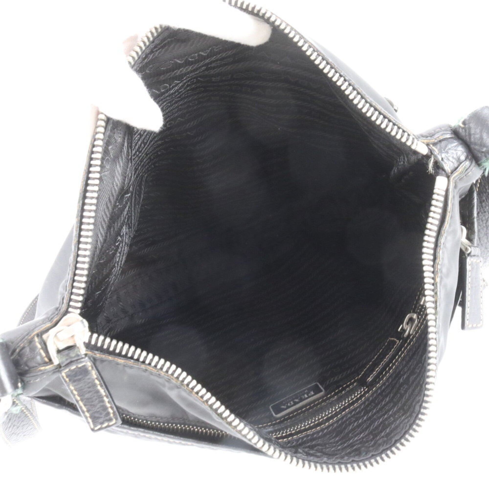 Prada Black Nylon Leather Shoulder Bag (Pre-Owned)