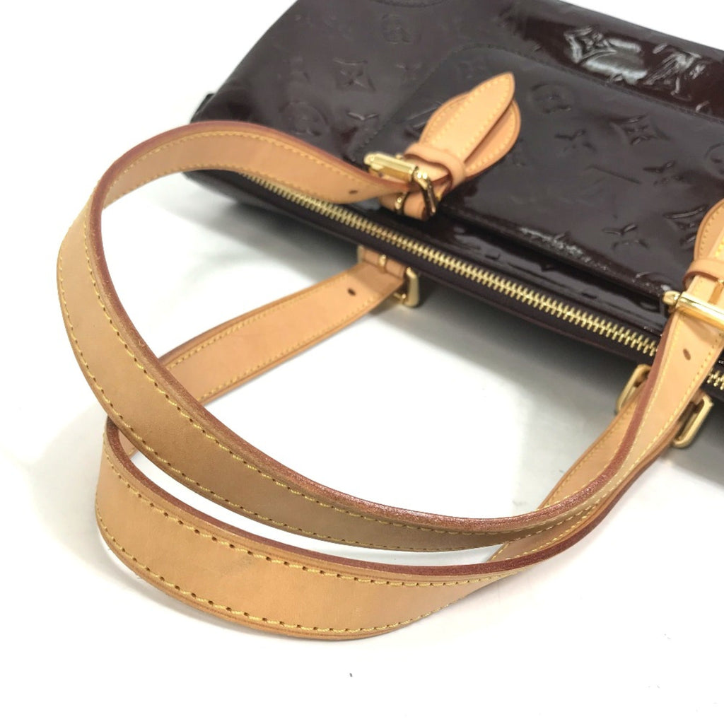 Louis Vuitton Red Leather Shoulder Bag (Pre-Owned)