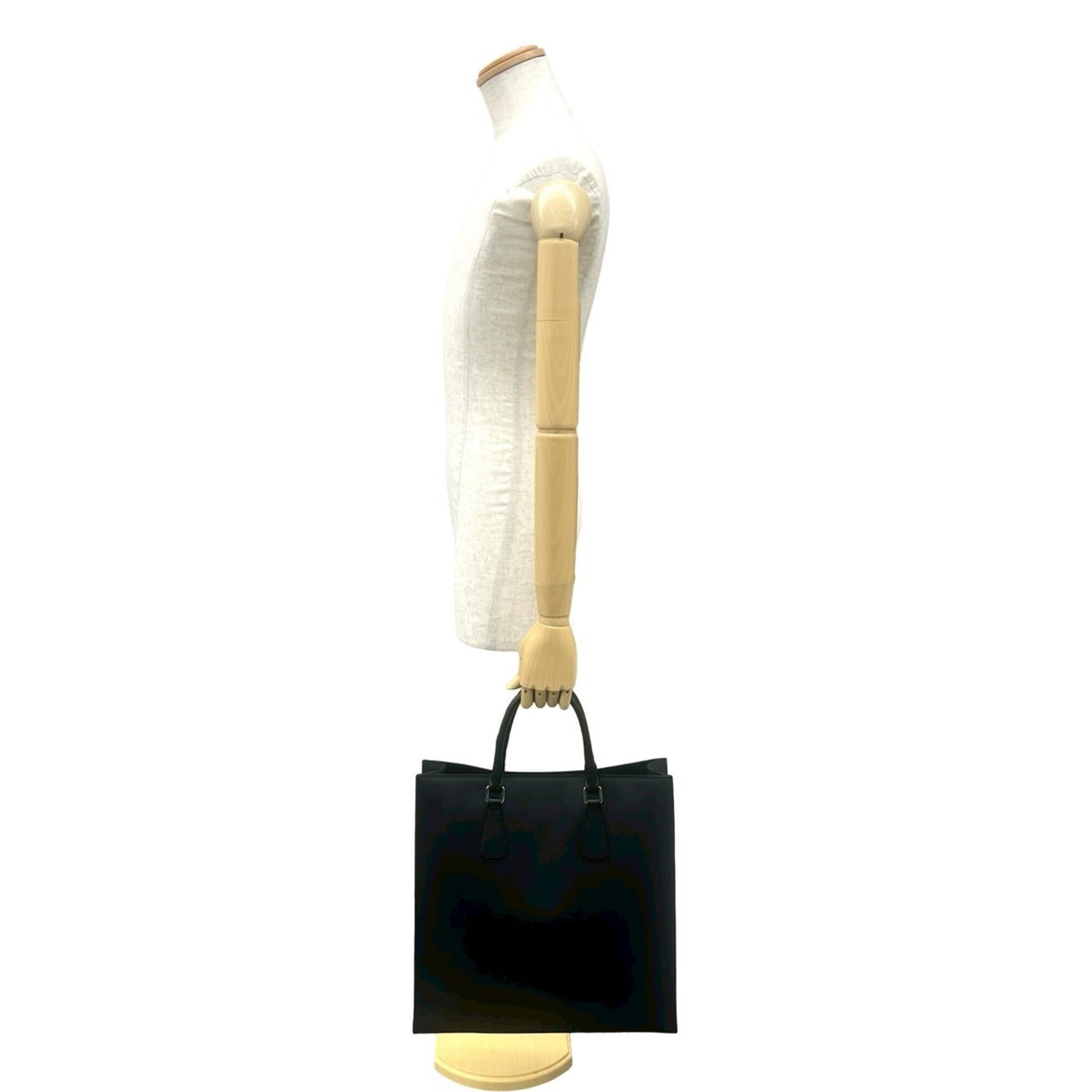 Prada Black Leather Handbag Tote Bag (Pre-Owned)