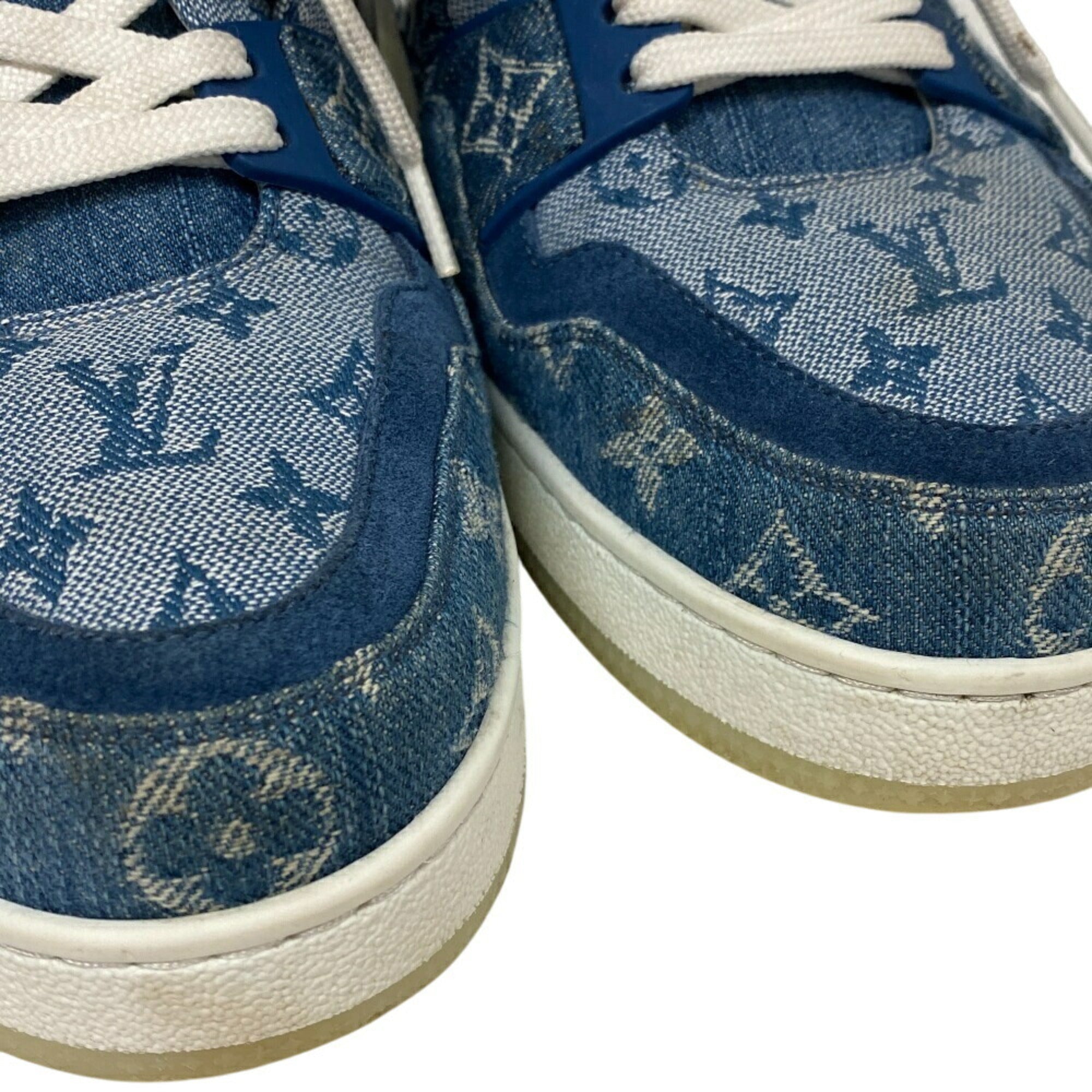 Louis Vuitton Blue White Sneakers (Pre-Owned)
