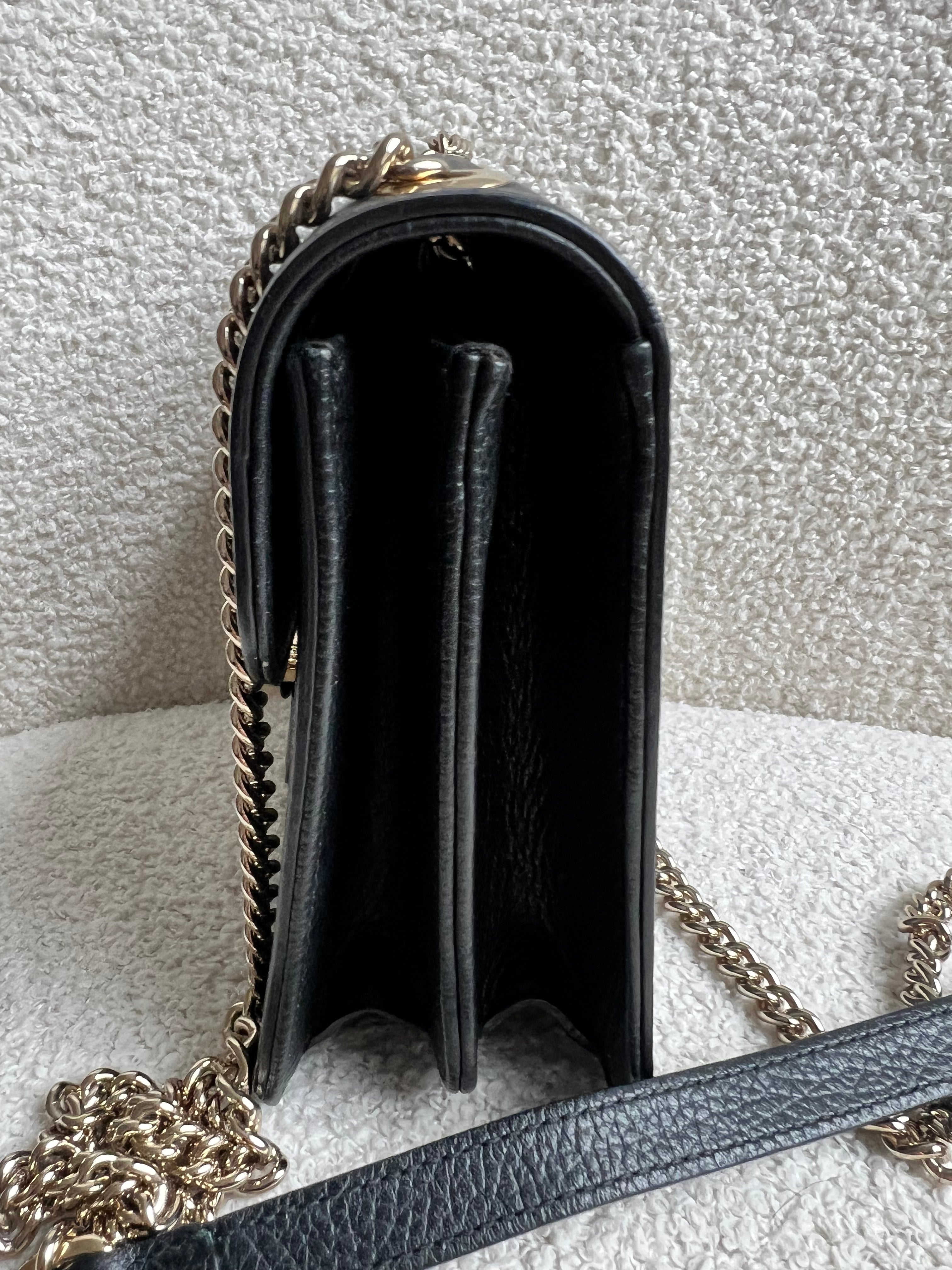 Gucci Interlocking GG Black Small Shoulder Bag