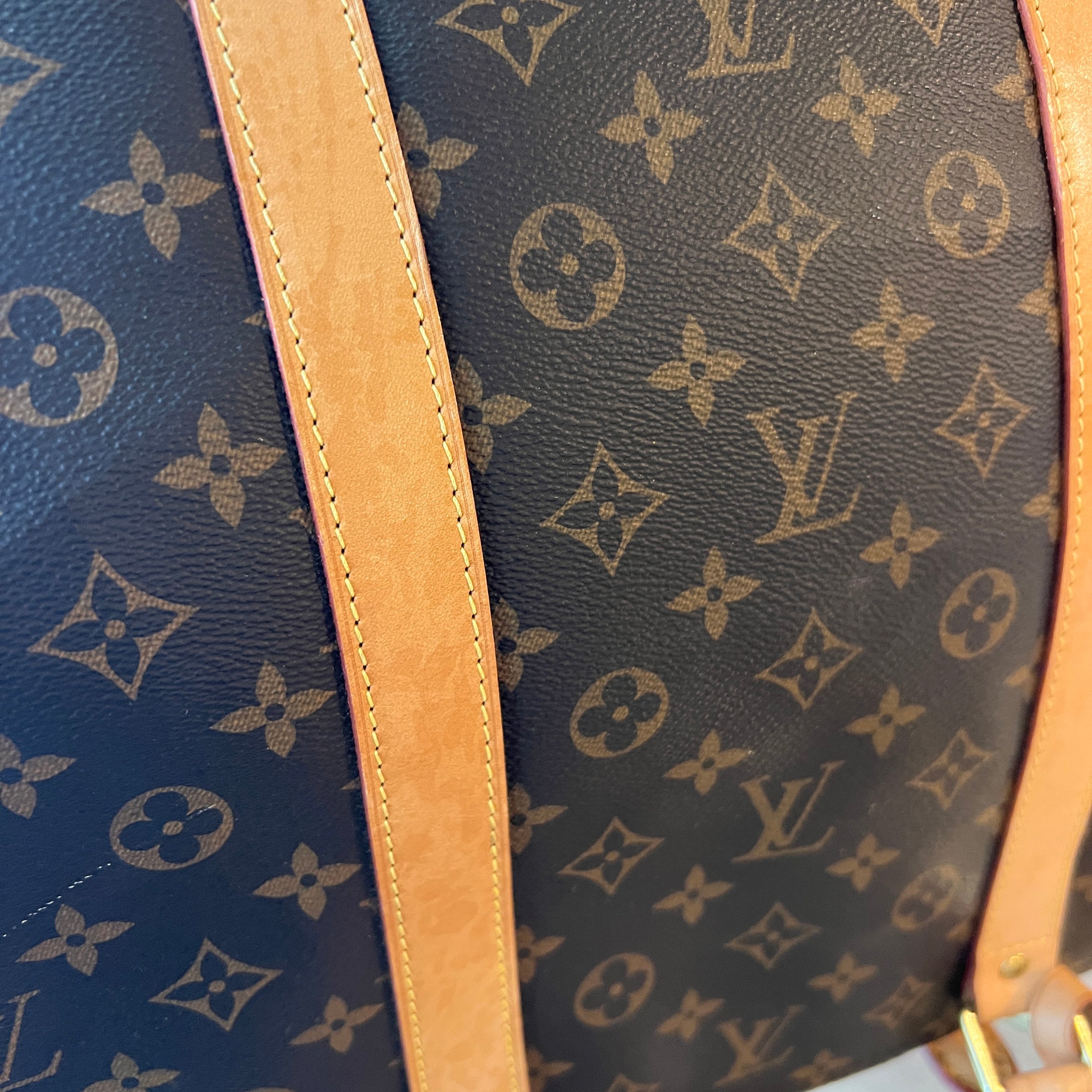 LOUIS VUITTON Monogram Keepall 60