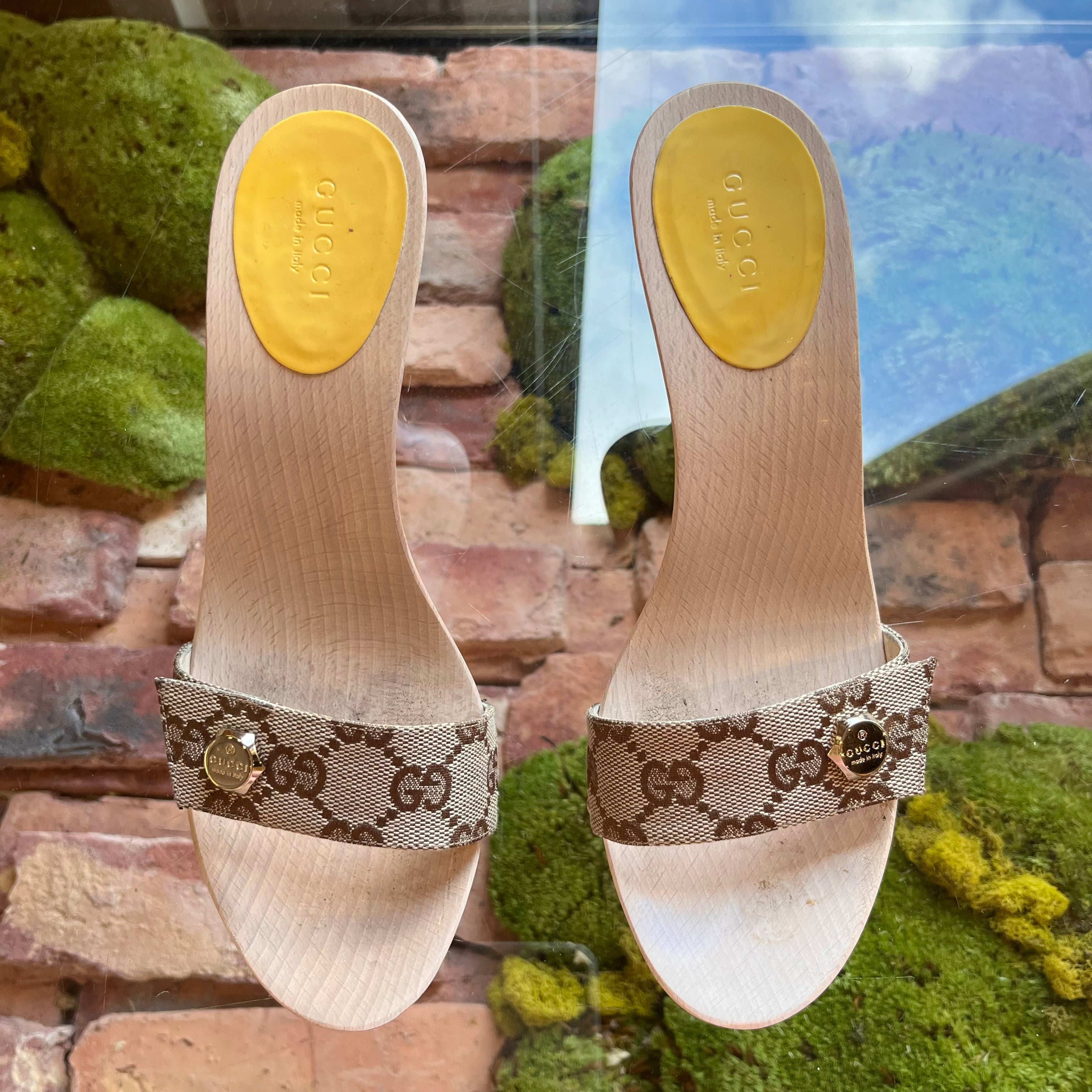 GUCCI GG Canvas Beige Guccissima Heels SZ 6.5