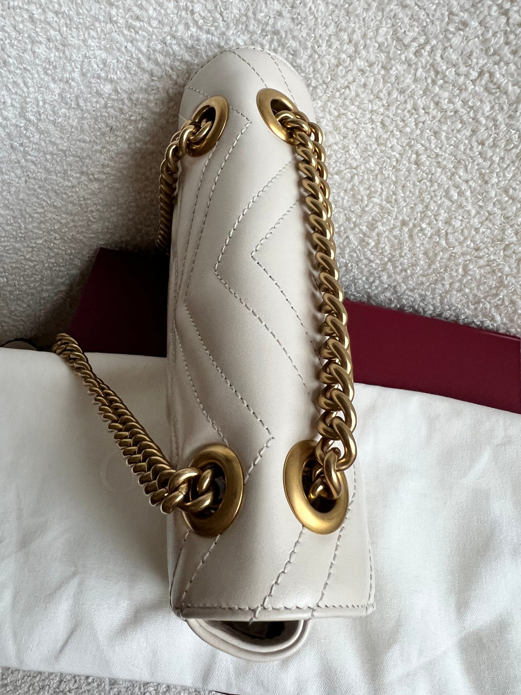 Gucci GG White Marmont Mini Shoulder Bag (RRP £1,890)