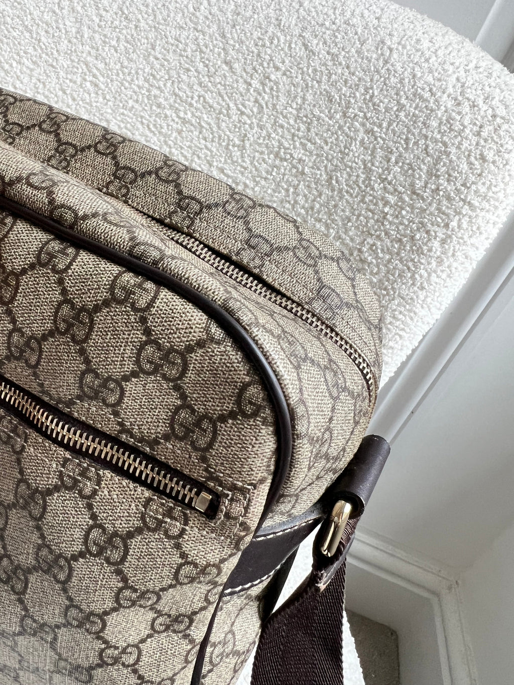 Gucci GG Supreme Canvas Shoulder Bag