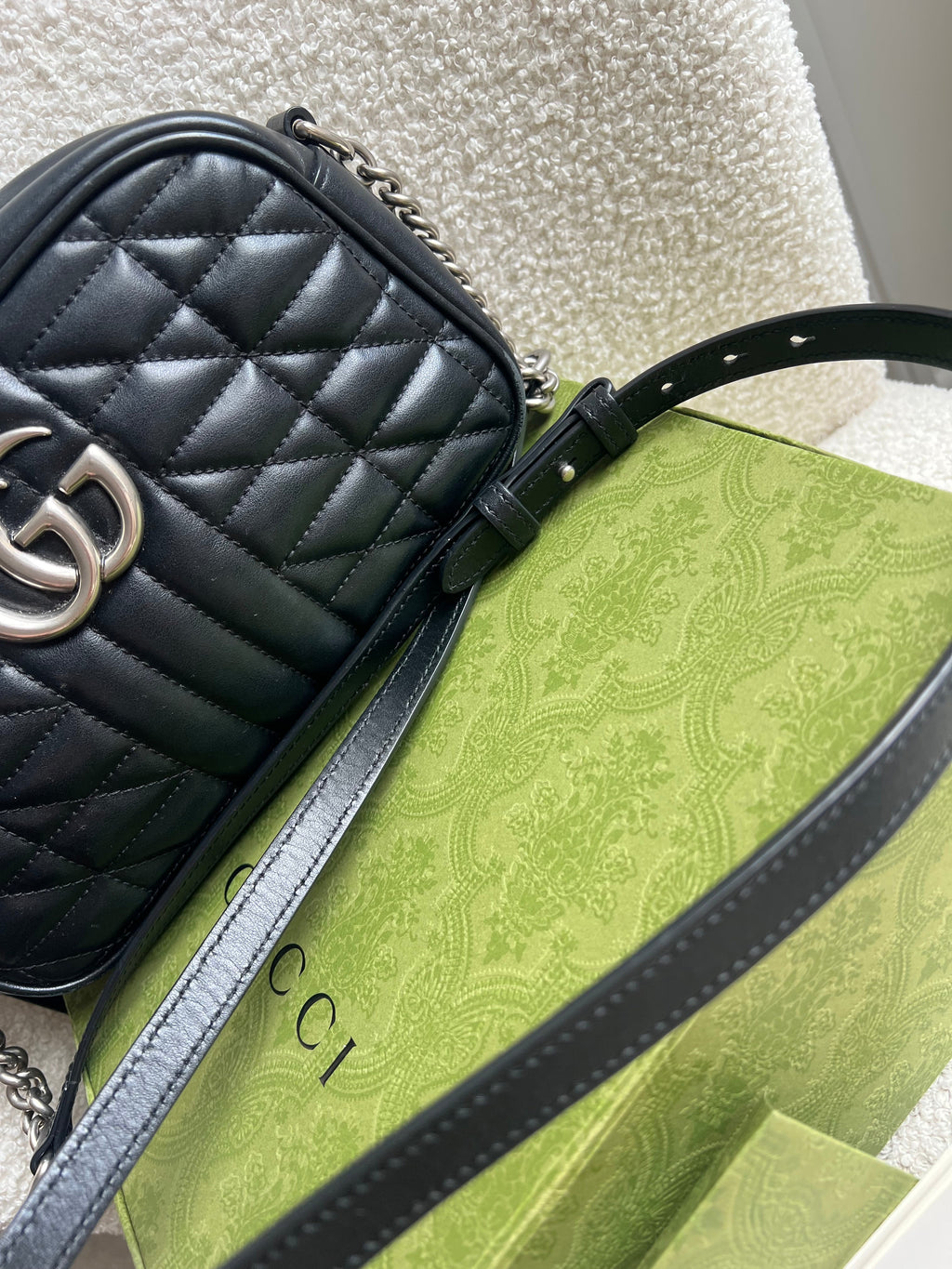 Gucci Aria GG Black Marmont Small Shoulder Bag (RRP £1440)