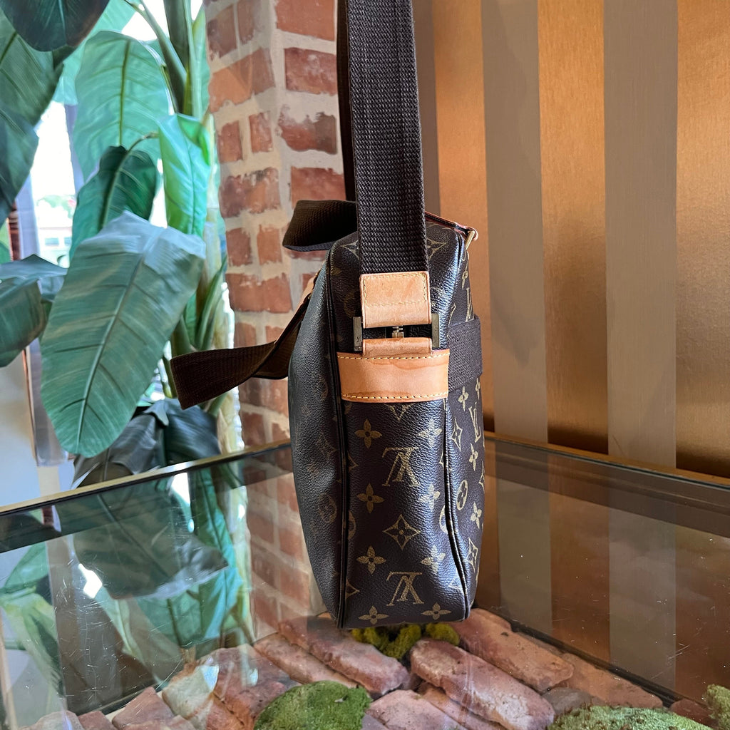 LOUIS VUITTON Sac Bosphore Brown Monogram Messenger Bag