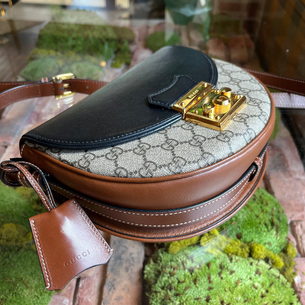 GUCCI Small Padlock GG Supreme Monogram Calfskin Messenger Shoulder Bag