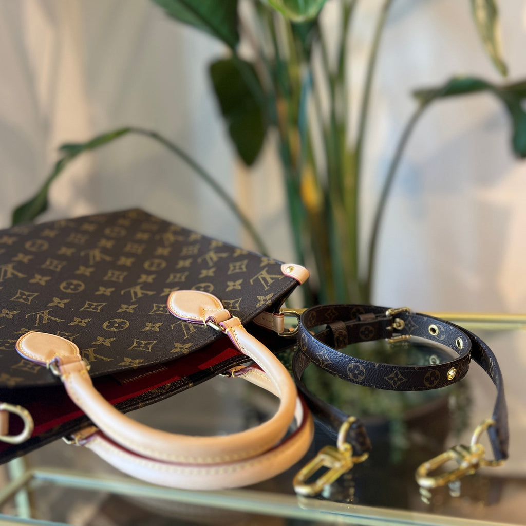 LOUIS VUITTON Monogram Sac Plat NM