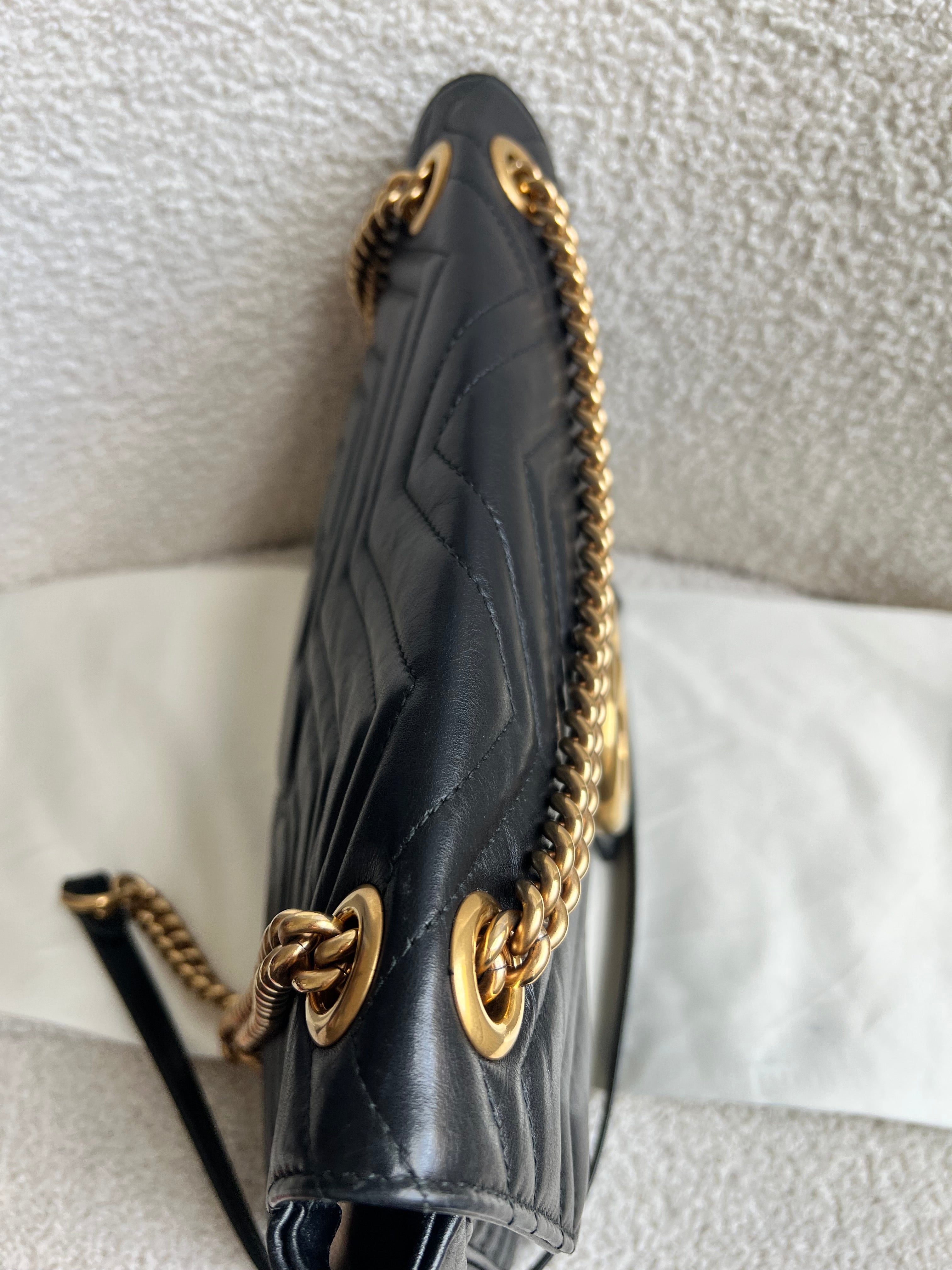 Gucci GG Black Marmont Medium Shoulder Bag (RRP £2,340)