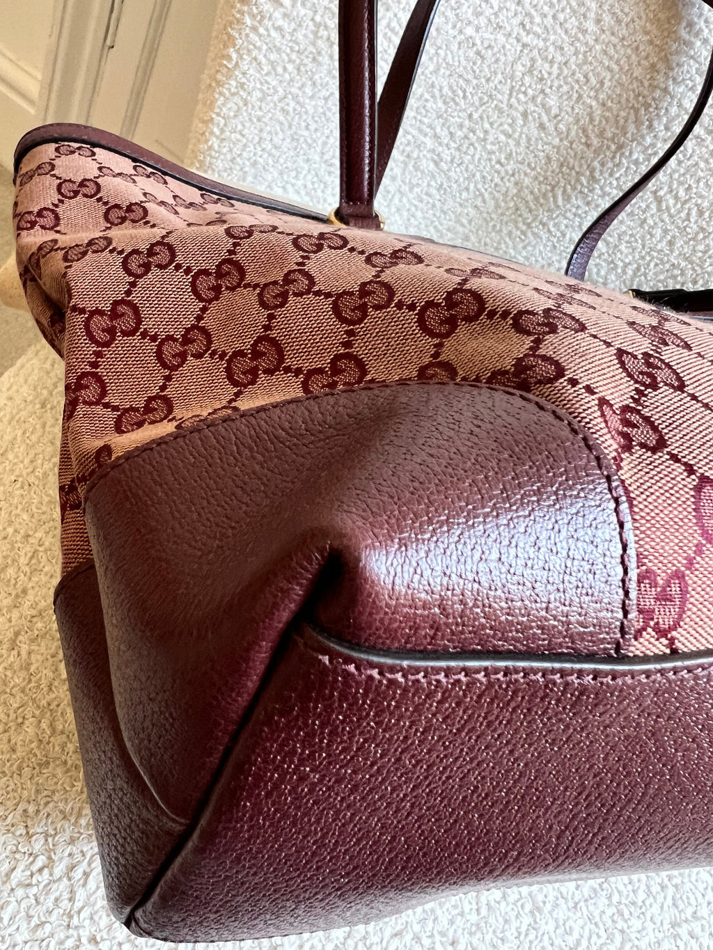 Gucci Burgundy Ophidia GG Supreme Medium Tote