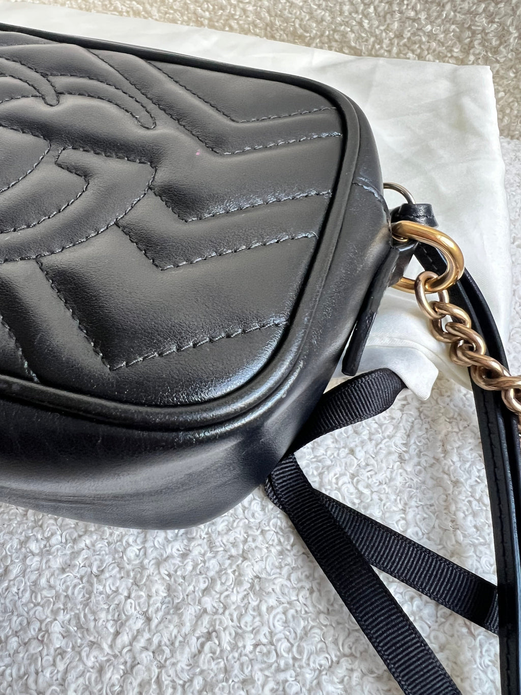 Gucci GG Black Marmont Mini Shoulder Bag (RRP £1,360)