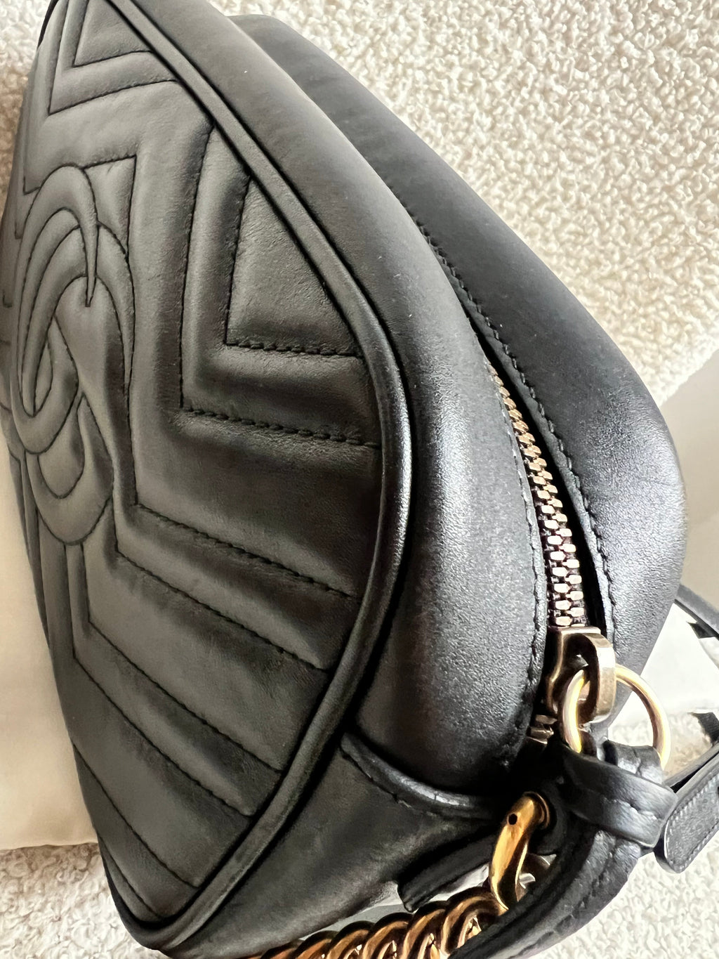 Gucci GG Black Marmont Small Shoulder Bag (RRP £1440)