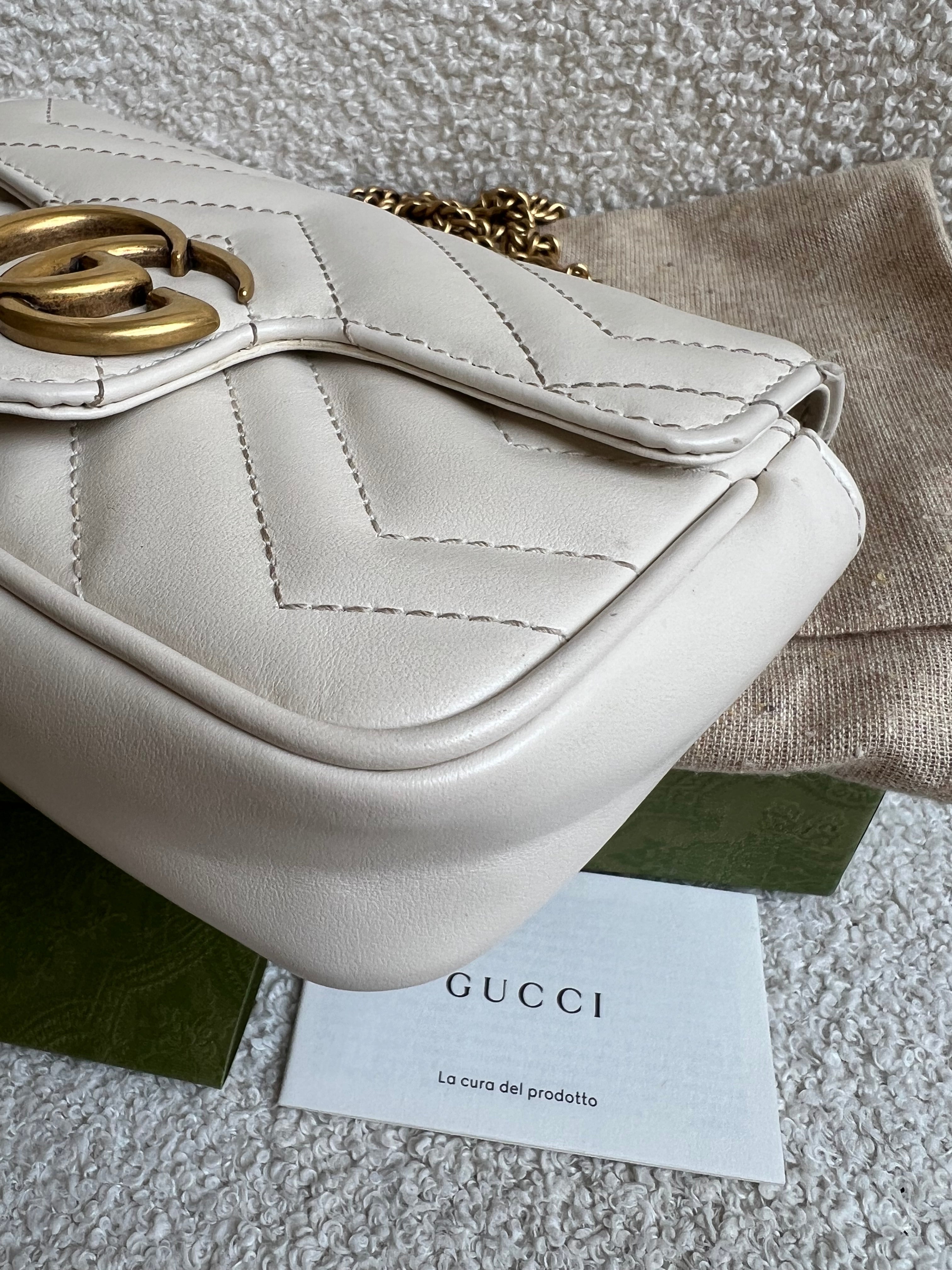 Gucci GG White Marmont Super Mini Shoulder Bag (RRP £985)