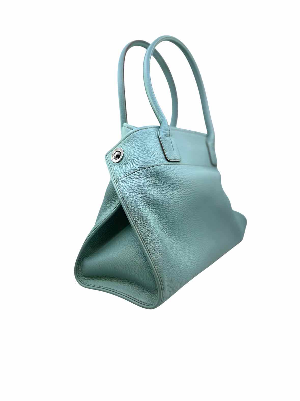 TOD'S Baby Blue Leather Solid Handbag