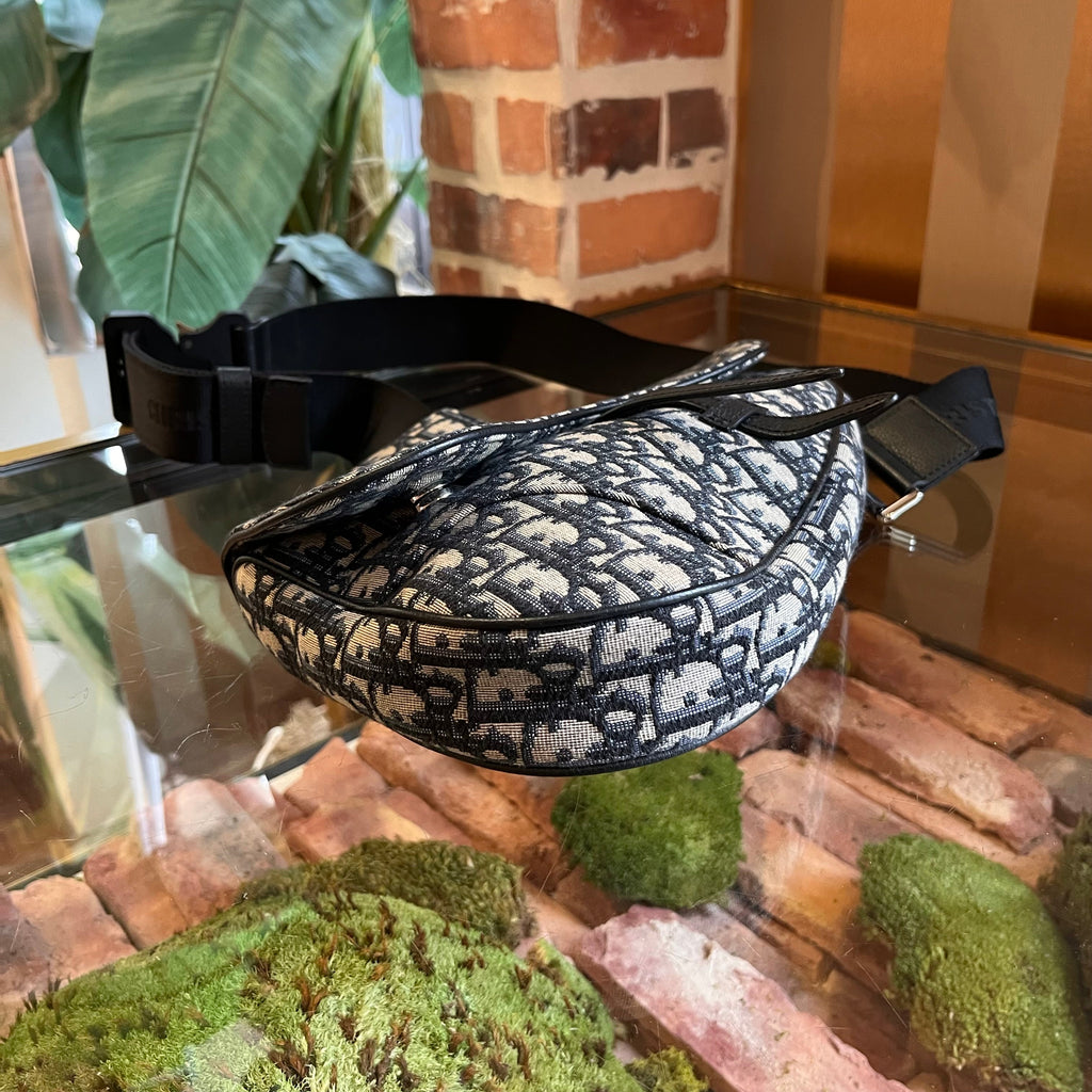 DIOR Saddle Bag Beige Black Dior Oblique Jacquard Crossbody Bag