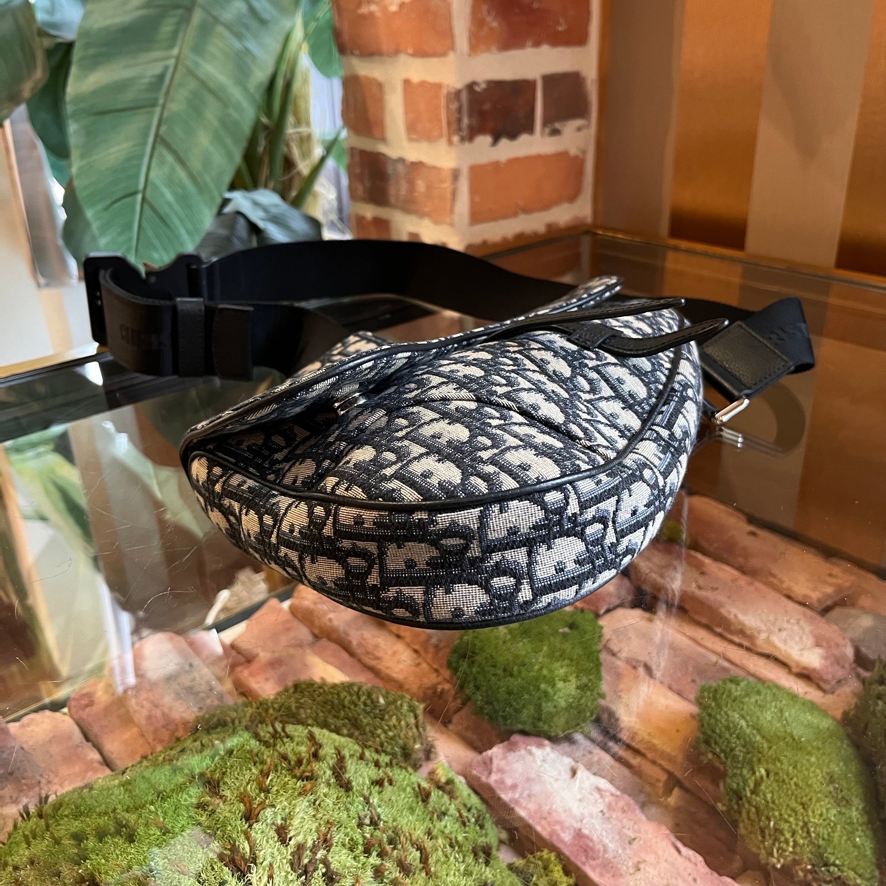 DIOR Saddle Bag Beige Black Dior Oblique Jacquard Crossbody Bag